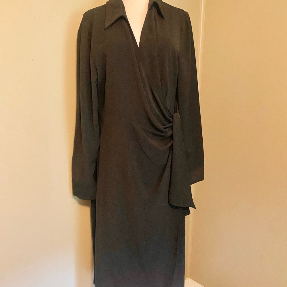 Elegant Black Wrap Dress, No Brand Tag. Approx Sz 16